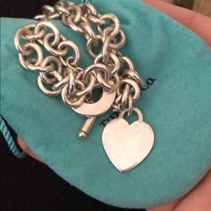 Tiffany & co. Heart toggle necklace